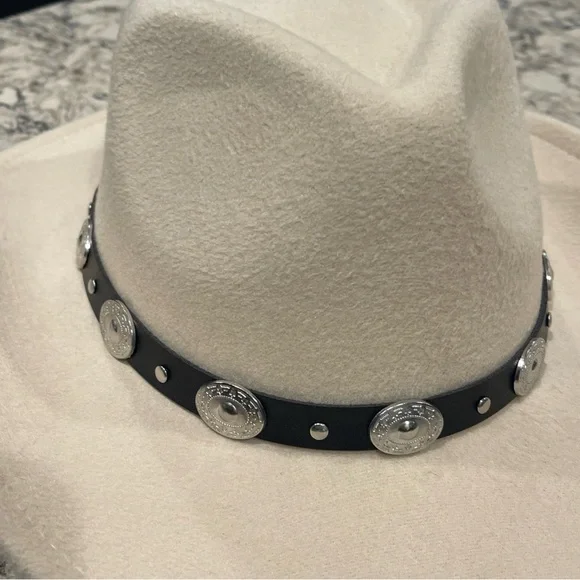 Ivory Western Hat with Silver Concho Band,Polyester Cotton blend, adjustable - Picture 5 of 14